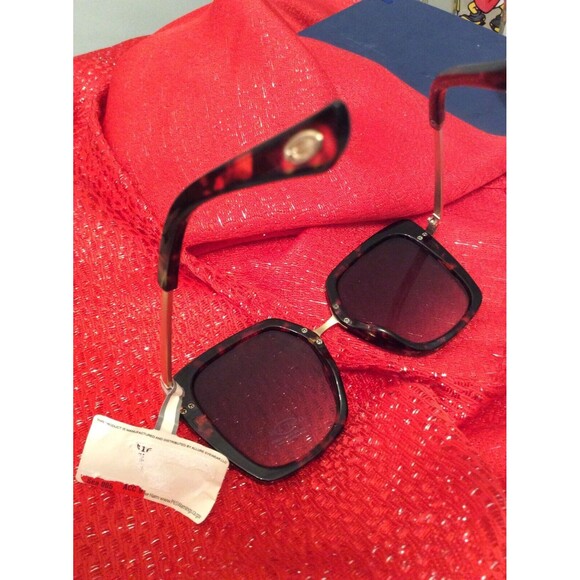 OSCAR by Oscar de la Renta Womens 1309P 215 Tortoise/Brown Gradient Sunglasses - Picture 6 of 6